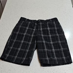 Hurley size 28 Black and White Plaid Men's Shorts